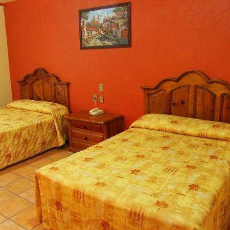 Hotel Oaxaca Dorado ภายนอก รูปภาพ